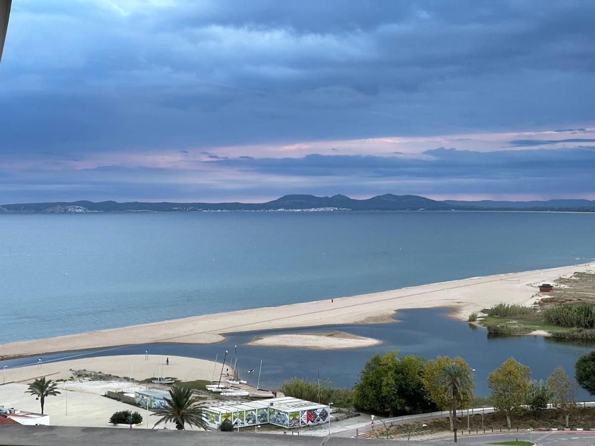 Four Seasons Apartment Empuriabrava Ngoại thất bức ảnh