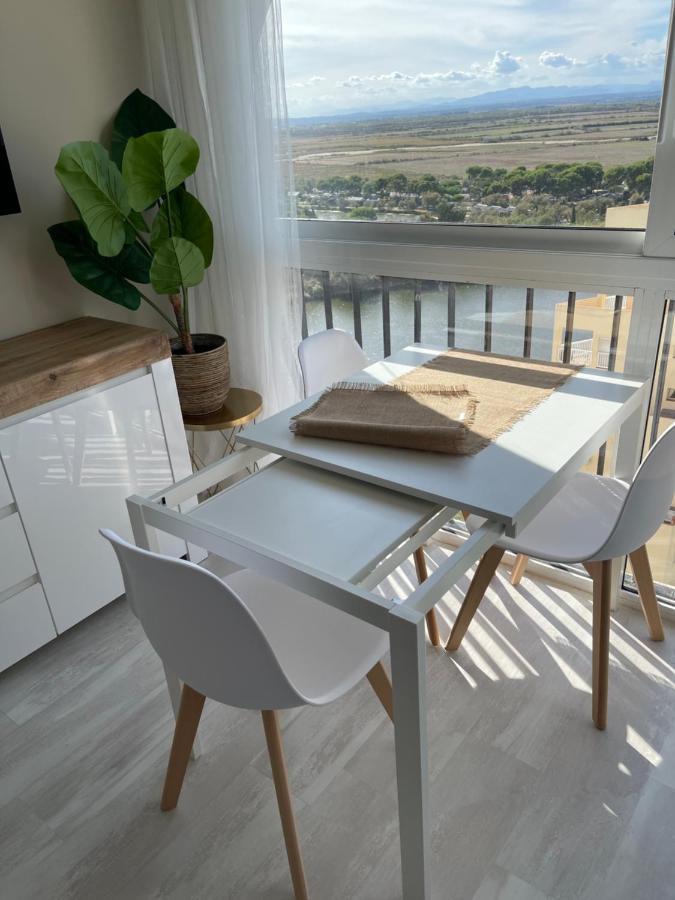 Four Seasons Apartment Empuriabrava Ngoại thất bức ảnh