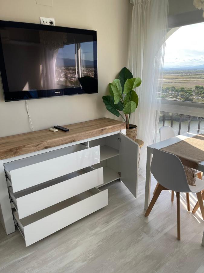 Four Seasons Apartment Empuriabrava Ngoại thất bức ảnh